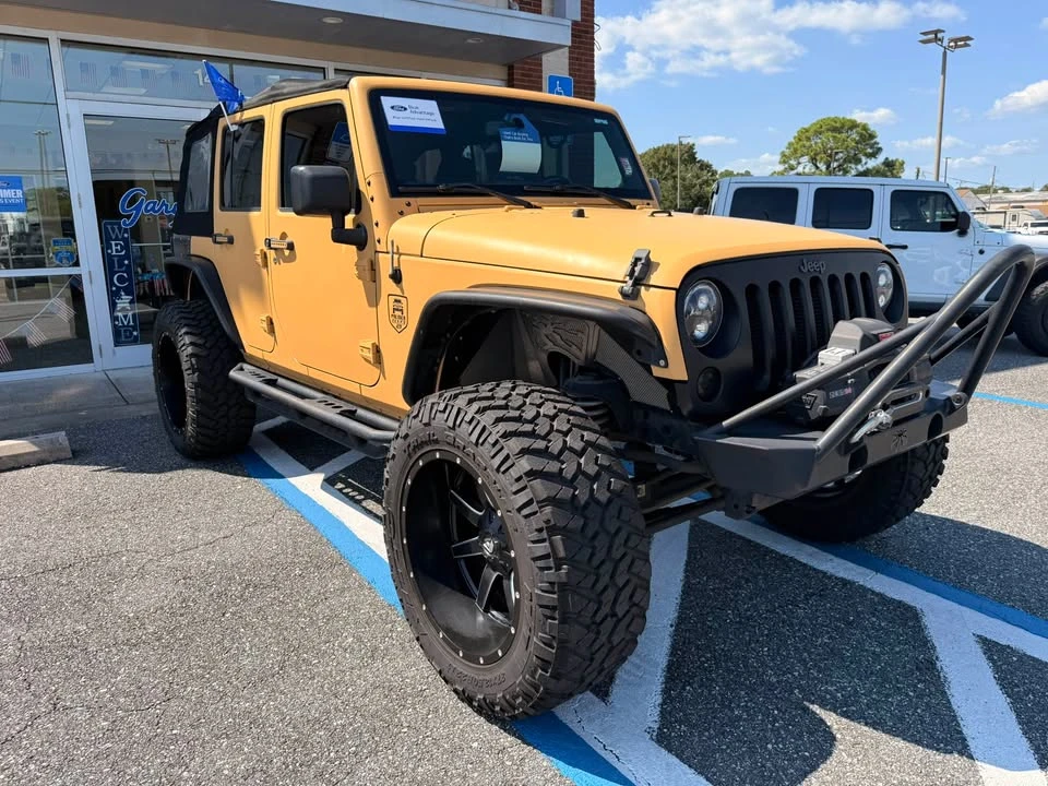 2017 Jeep JK Wrangler - Image 2 of 13