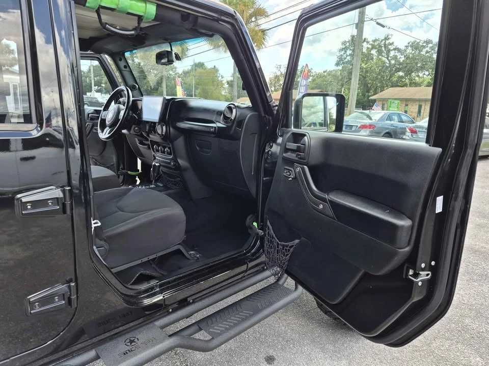 2017 Jeep JK Wrangler - Image 7 of 19