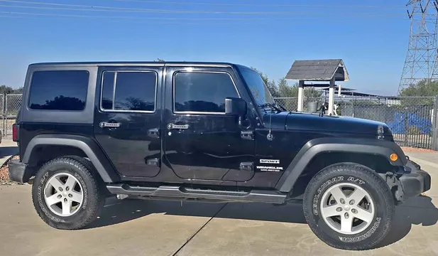 2017 Jeep Wrangler Unlimited Sport SUV 4D