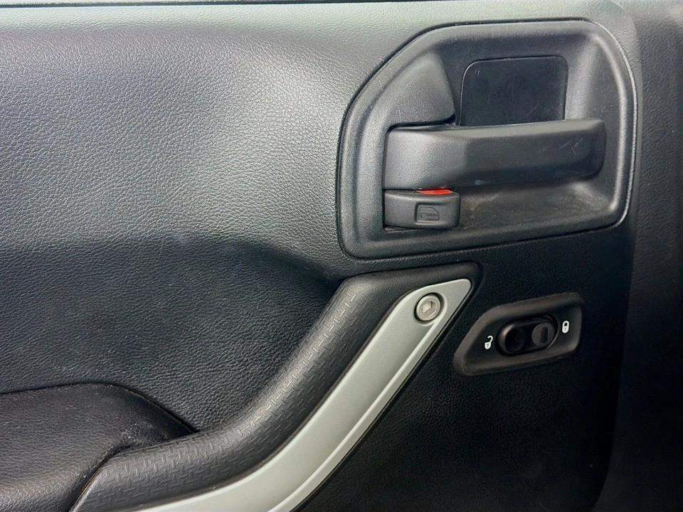 2017 Jeep JK Wrangler - Image 20 of 21