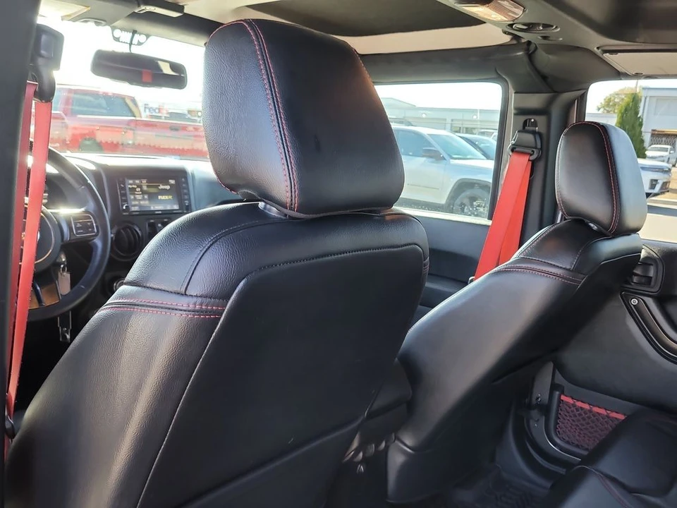 2017 Jeep JK Wrangler - Image 10 of 12