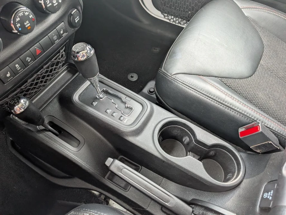 2017 Jeep JK Wrangler - Image 19 of 20