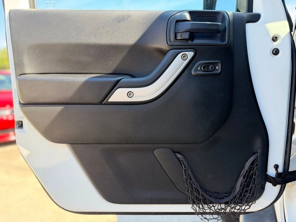 2017 Jeep JK Wrangler - Image 13 of 29