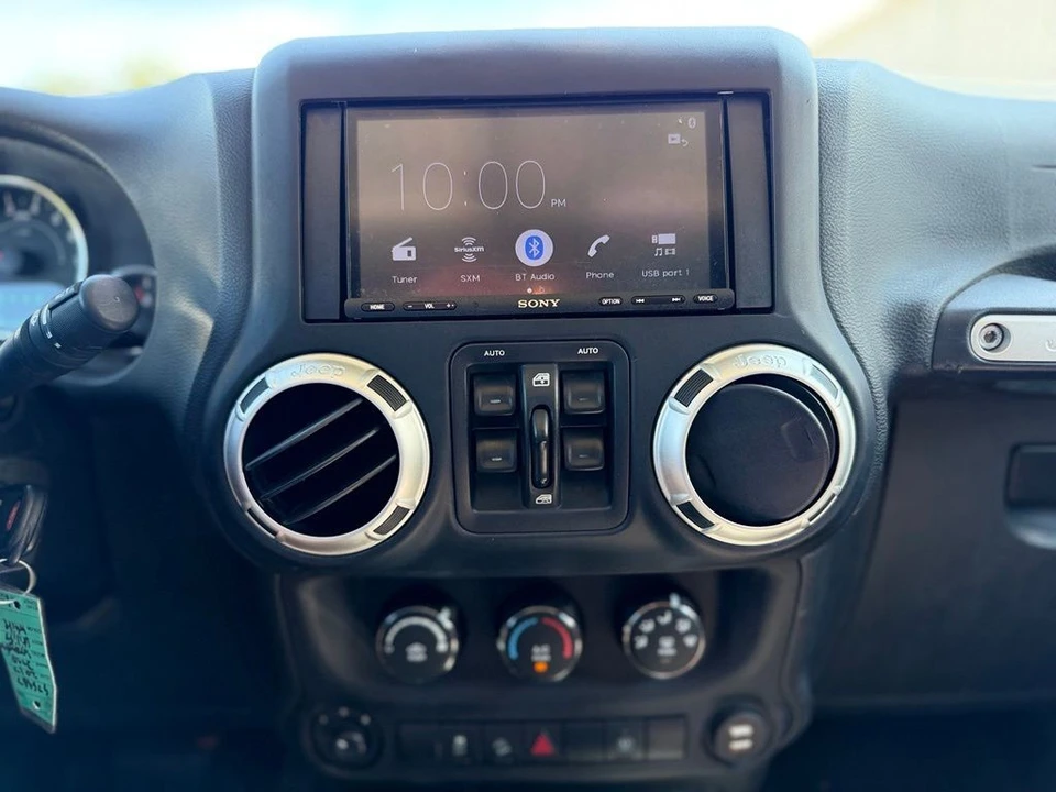 2017 Jeep JK Wrangler - Image 28 of 29