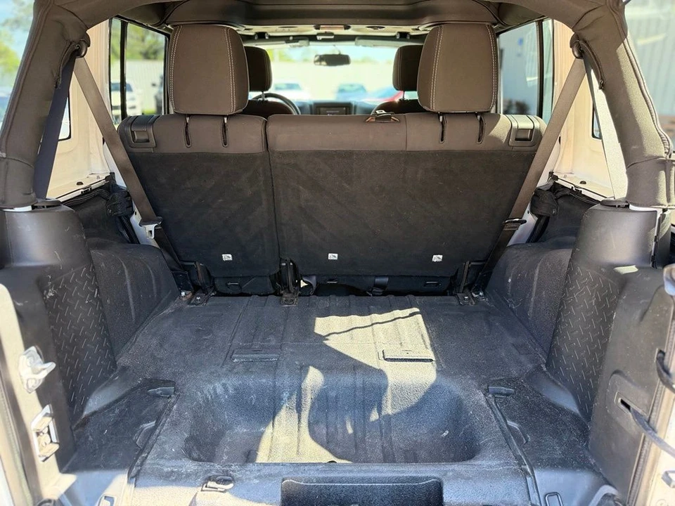 2017 Jeep JK Wrangler - Image 26 of 29