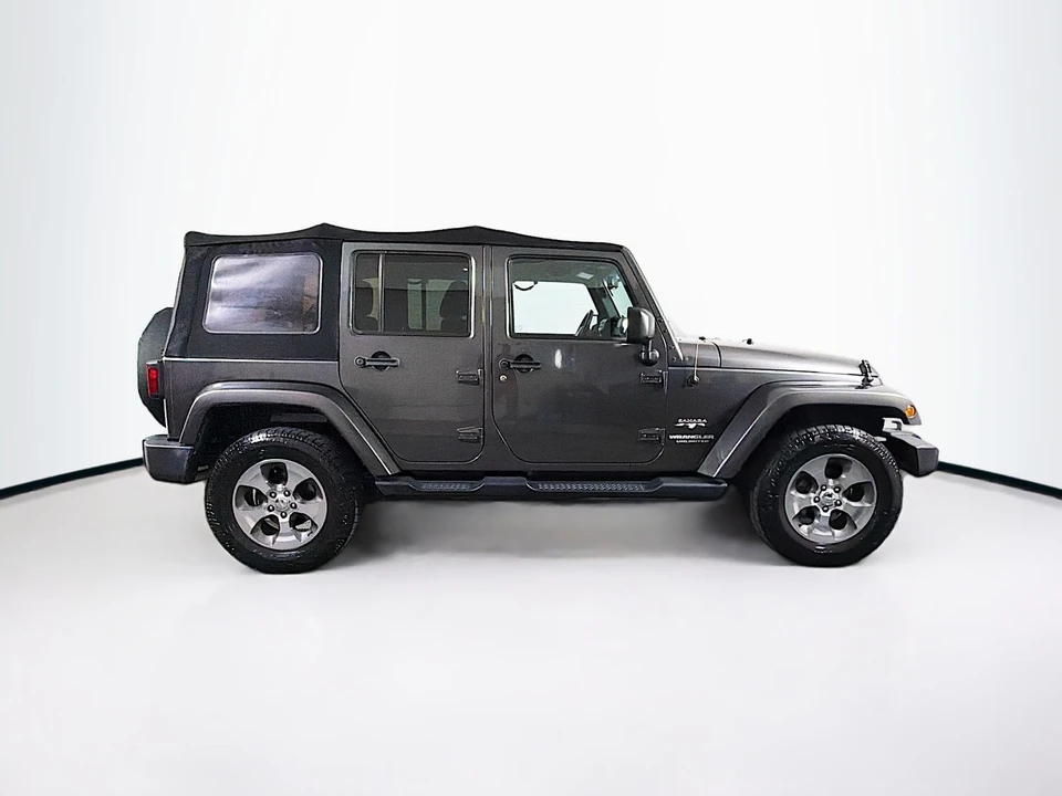 2017 Jeep JK Wrangler - Image 9 of 31