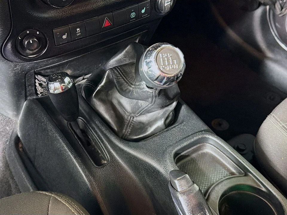 2017 Jeep JK Wrangler - Image 17 of 31