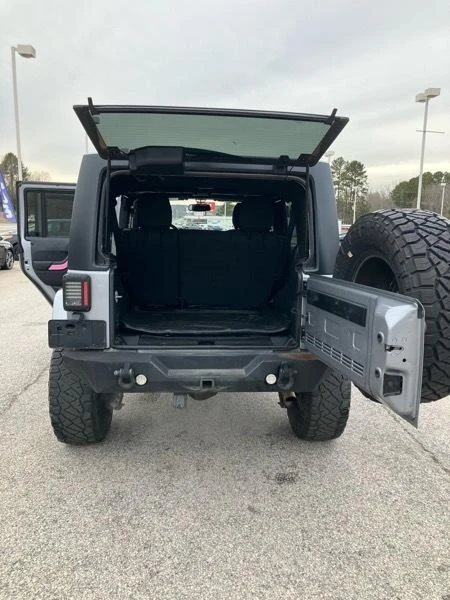 2017 Jeep JK Wrangler - Image 9 of 19