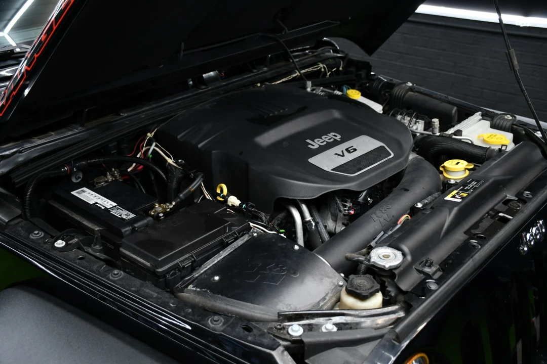 2017 Jeep JK Wrangler - Image 15 of 21