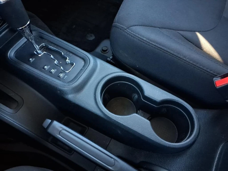 2017 Jeep JK Wrangler - Image 15 of 21