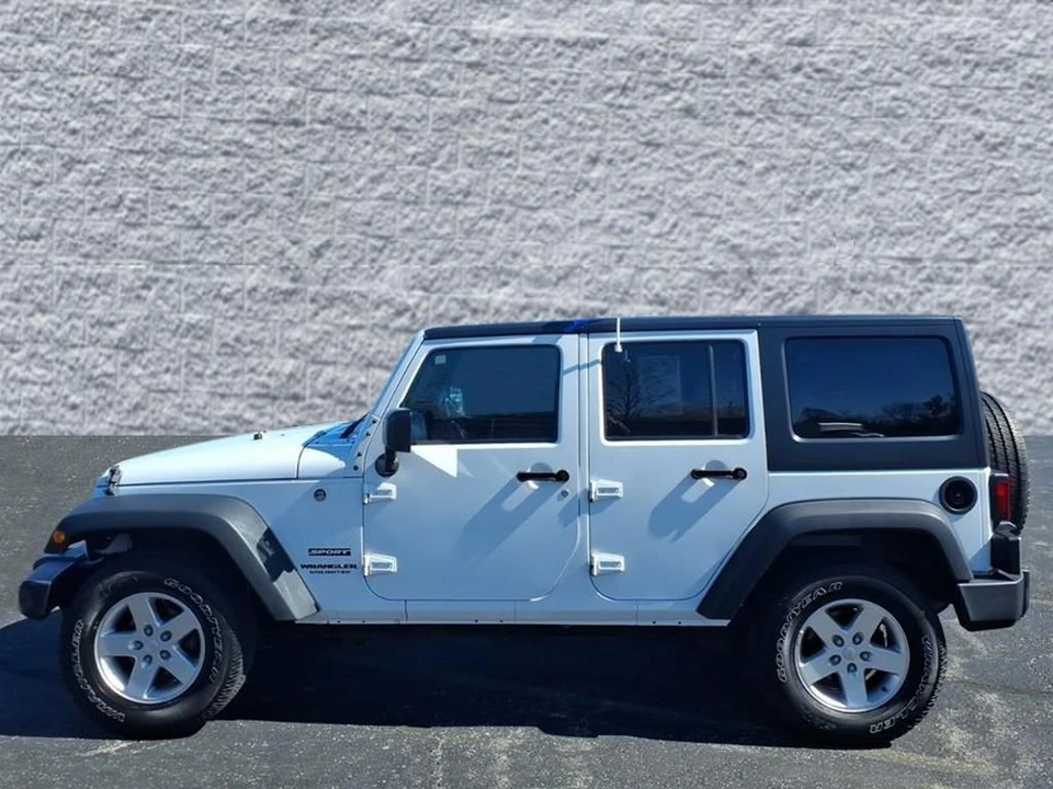 2017 Jeep JK Wrangler - Image 4 of 21