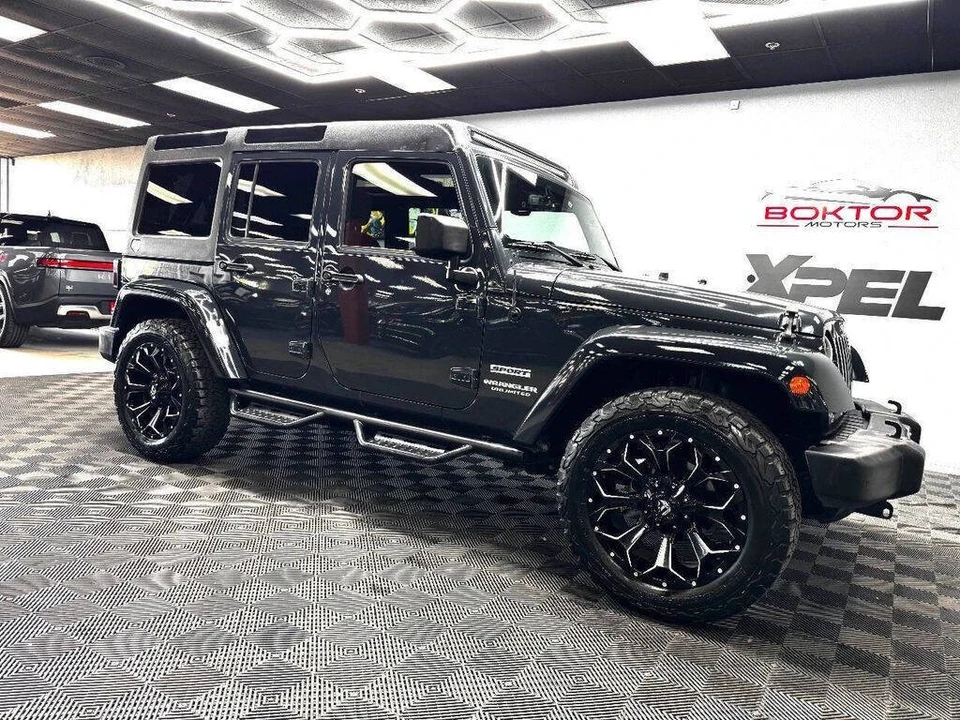 2017 Jeep JK Wrangler - Image 2 of 31