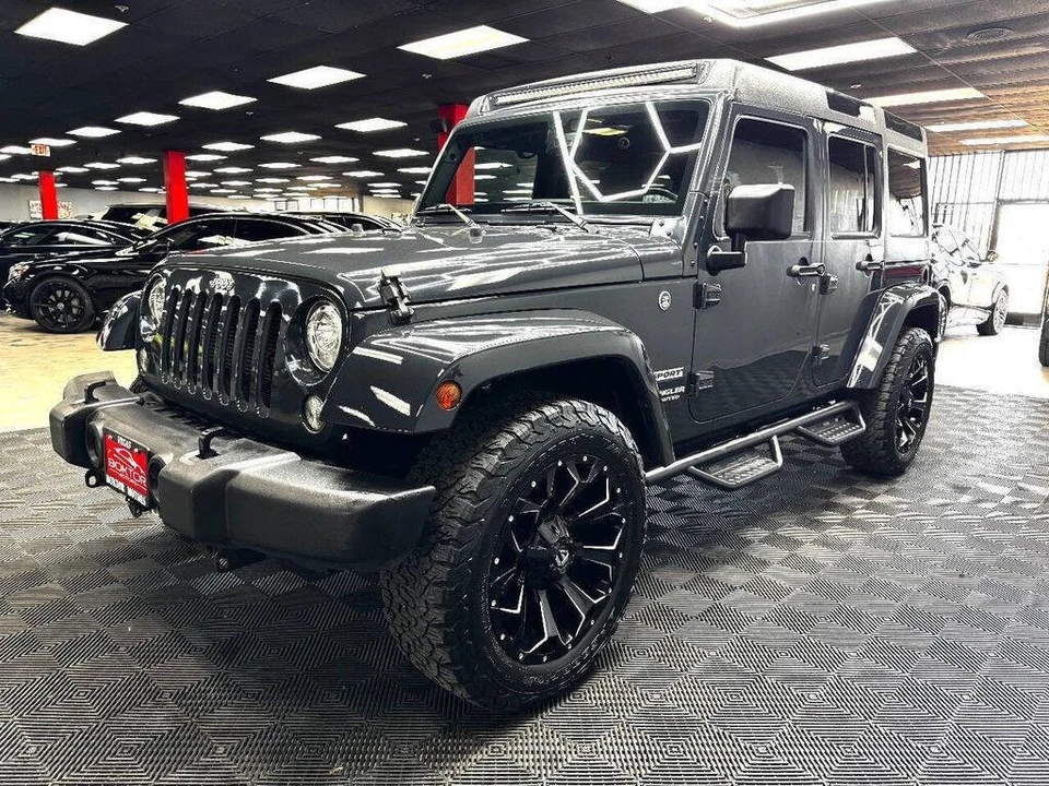 2017 Jeep JK Wrangler - Image 7 of 31