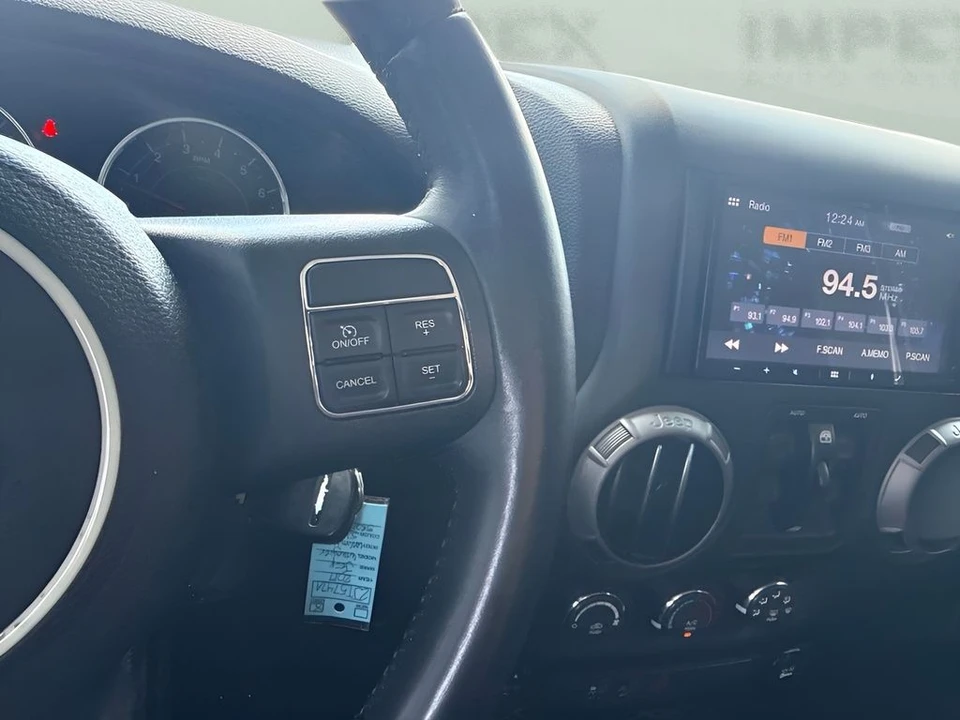 2017 Jeep JK Wrangler - Image 14 of 31