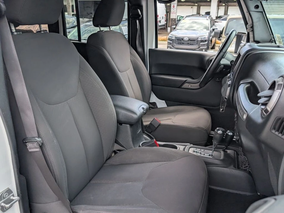 2017 Jeep JK Wrangler - Image 15 of 21