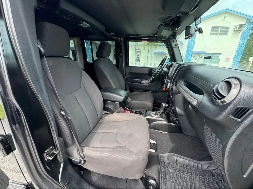 2017 Jeep JK Wrangler - Image 10 of 14