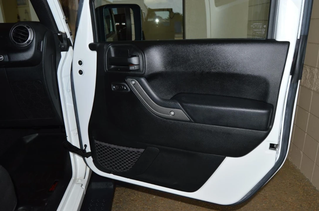 2017 Jeep JK Wrangler - Image 21 of 25