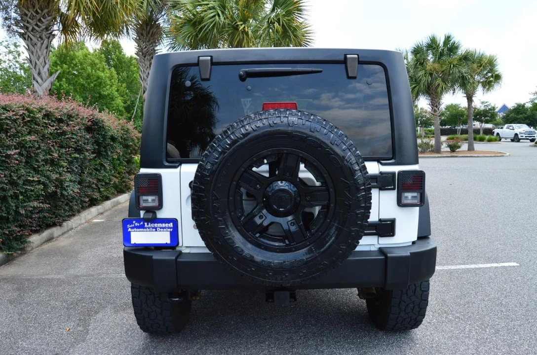 2017 Jeep JK Wrangler - Image 4 of 25