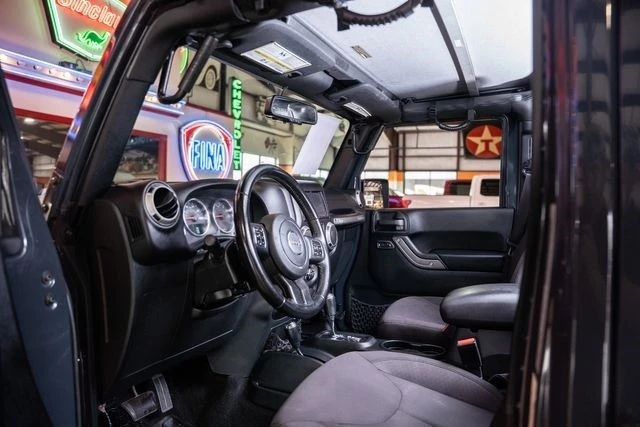 2017 Jeep JK Wrangler - Image 15 of 21
