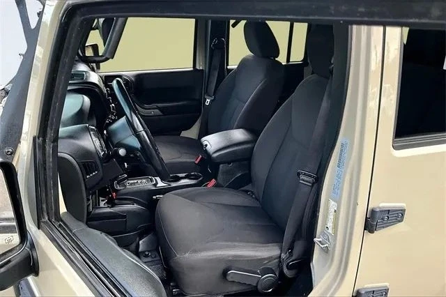 2017 Jeep JK Wrangler - Image 8 of 12