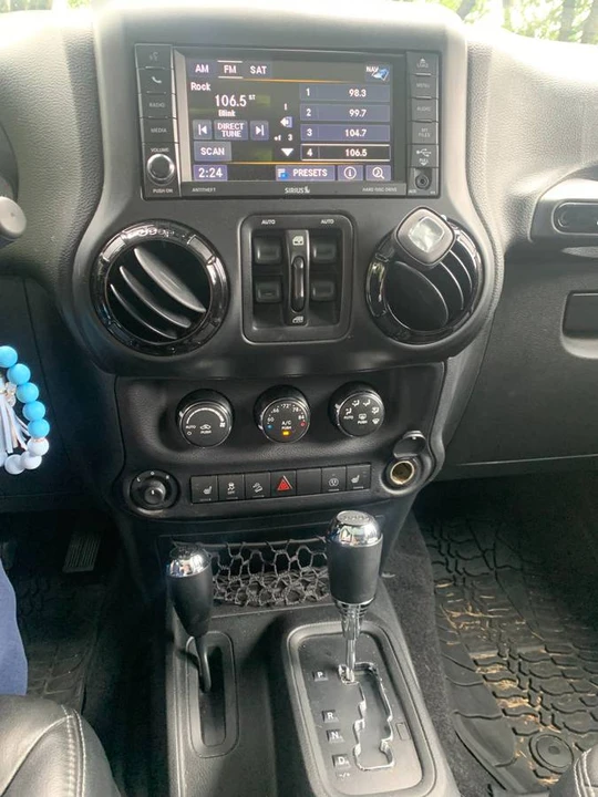 2017 Jeep JK Wrangler - Image 16 of 23