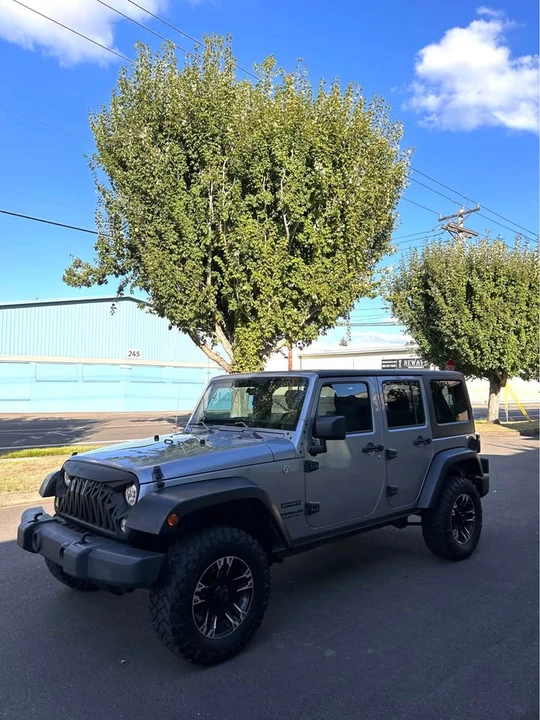 2017 Jeep JK Wrangler - Image 2 of 11