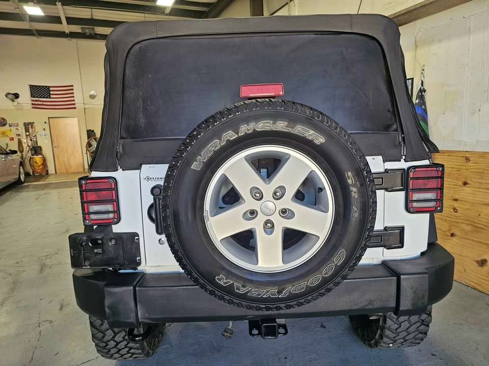2017 Jeep JK Wrangler - Image 4 of 18