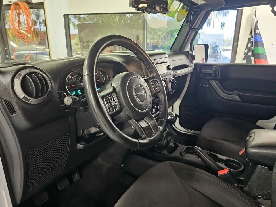2017 Jeep JK Wrangler - Image 7 of 18