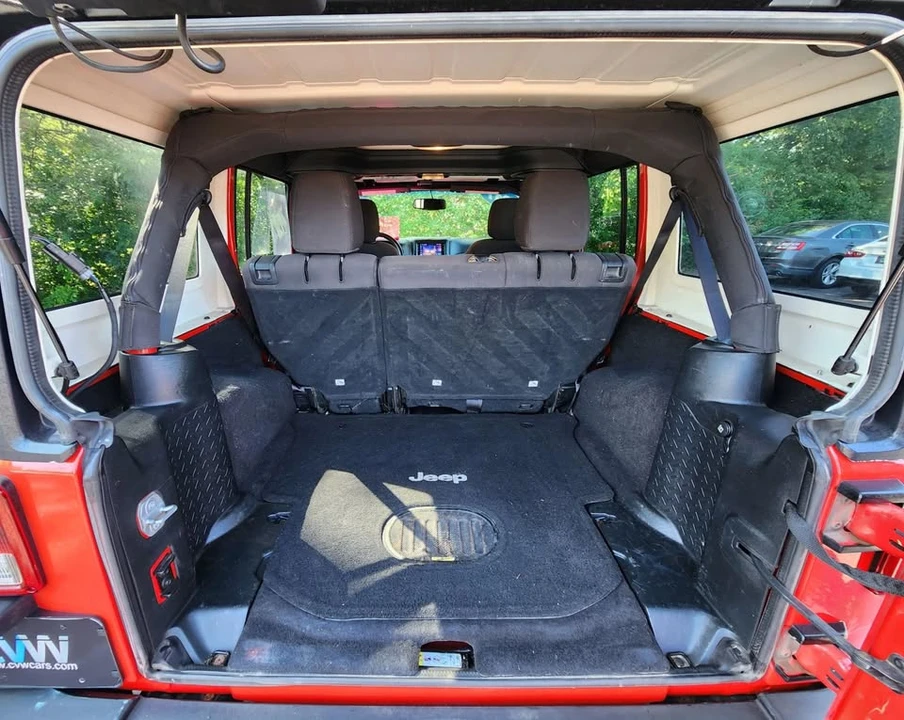 2017 Jeep JK Wrangler - Image 9 of 13