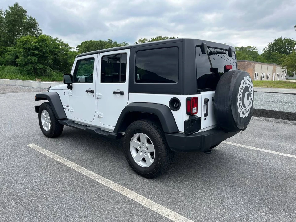 2017 Jeep JK Wrangler - Image 14 of 19