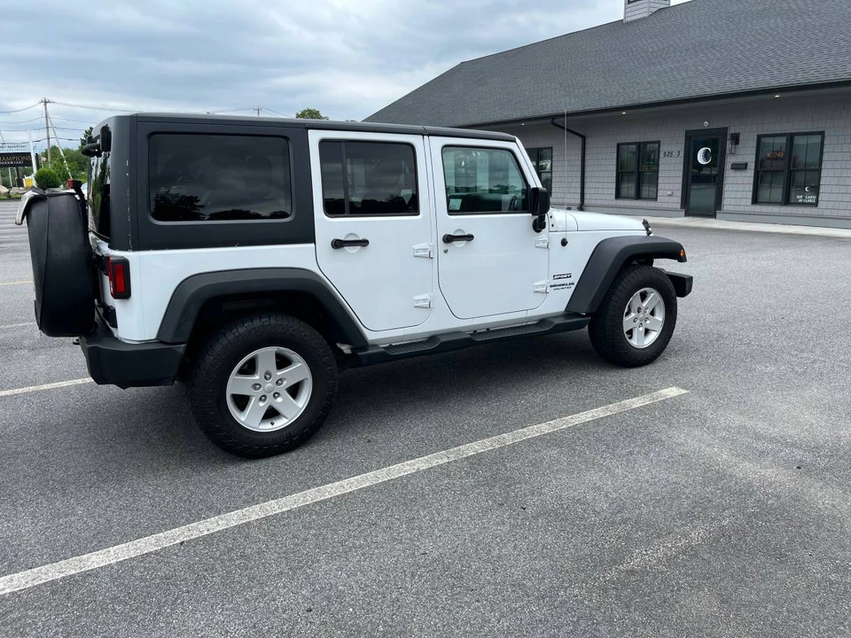 2017 Jeep JK Wrangler - Image 9 of 19
