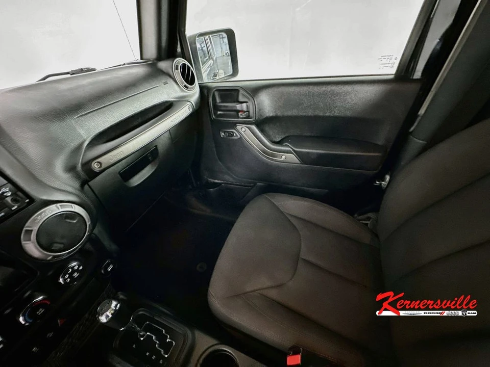 2017 Jeep JK Wrangler - Image 11 of 24