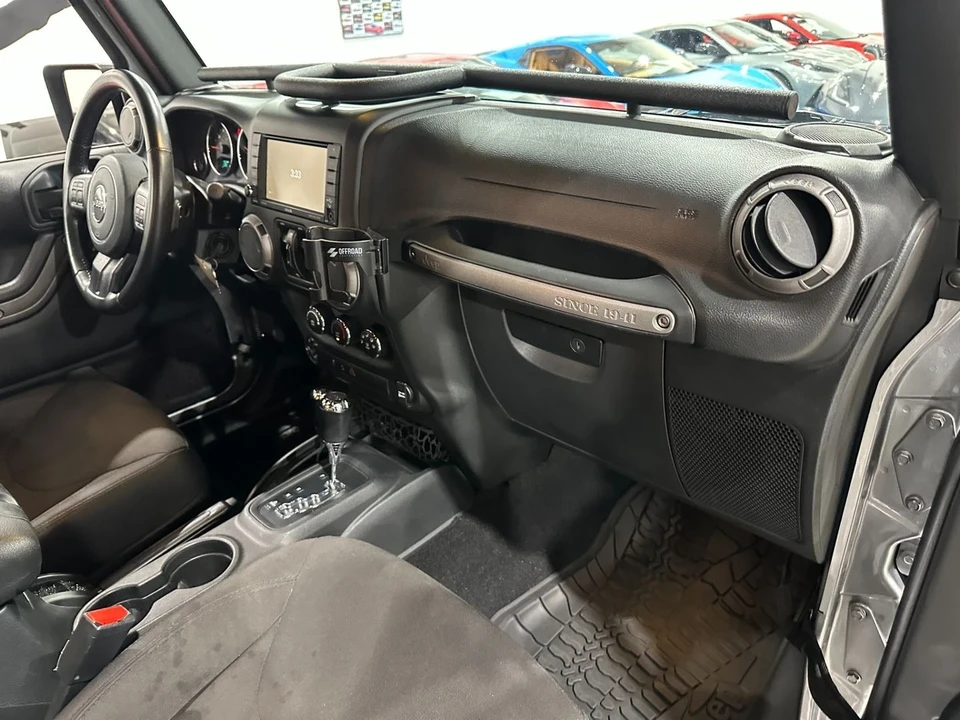 2017 Jeep JK Wrangler - Image 14 of 20