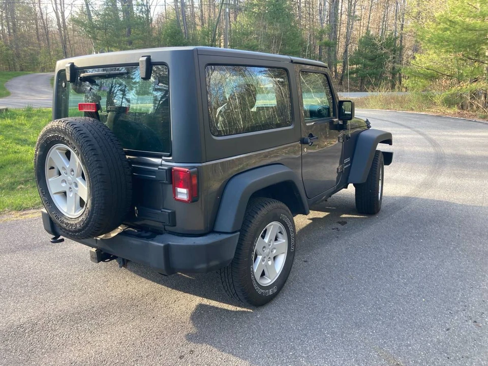 2017 Jeep JK Wrangler - Image 6 of 15