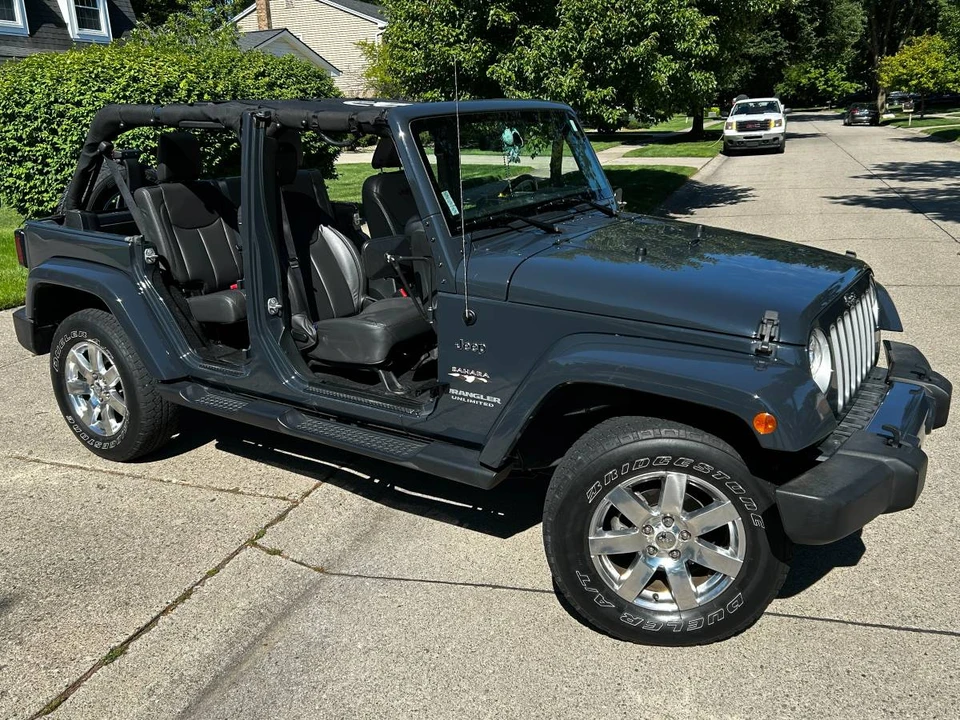 2017 Jeep JK Wrangler - Image 3 of 24