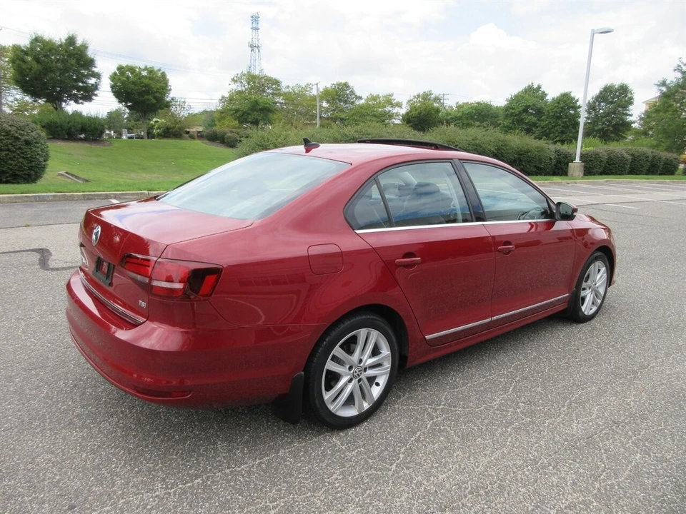 2017 Volkswagen A6 Jetta - Image 4 of 21