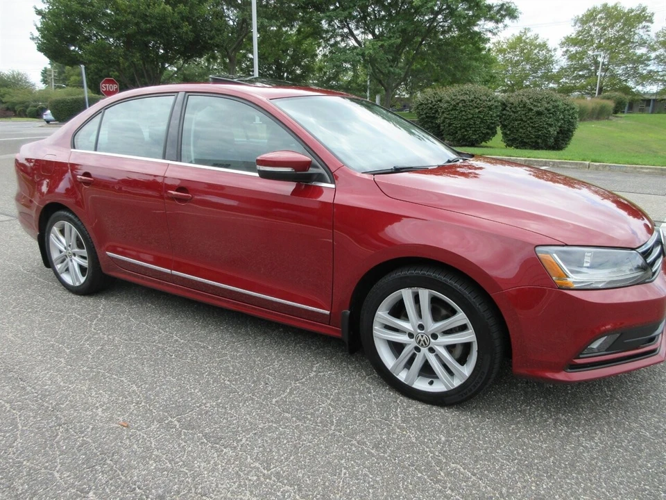 2017 Volkswagen A6 Jetta - Image 17 of 24