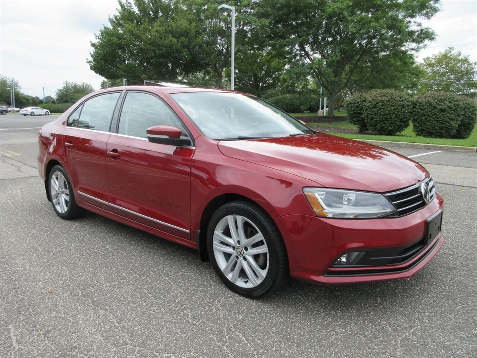 2017 Volkswagen A6 Jetta - Image 6 of 24