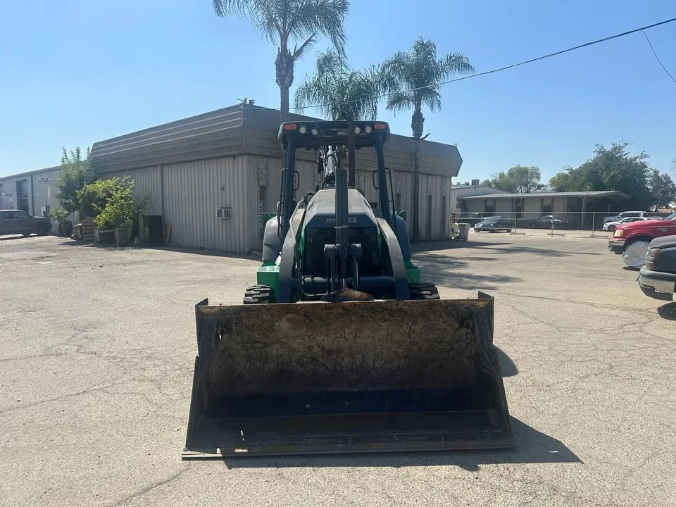 2017 John Deere - Image 3 of 10