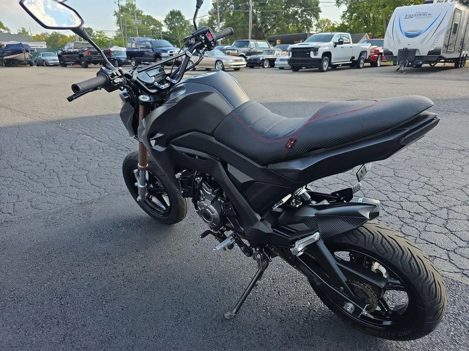 2017 Kawasaki - Image 2 of 12