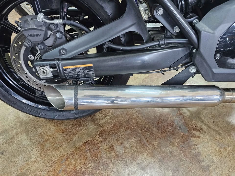 2017 Kawasaki ZRX1200 - Image 2 of 8