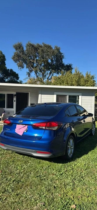 2017 Kia Forte - Image 3 of 10