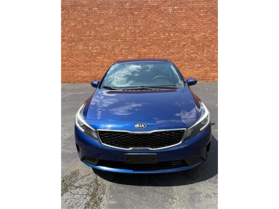 2017 Kia Forte - Image 3 of 17