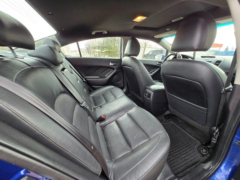 2017 Kia Forte - Image 17 of 20