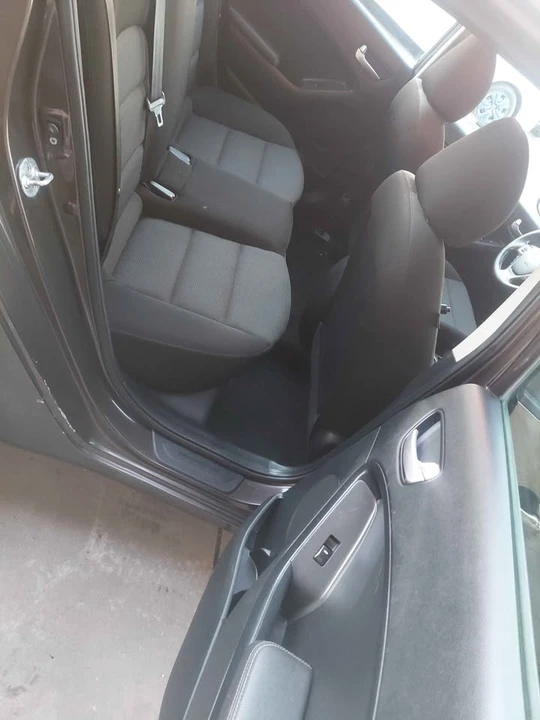 2017 Kia Forte - Image 10 of 11