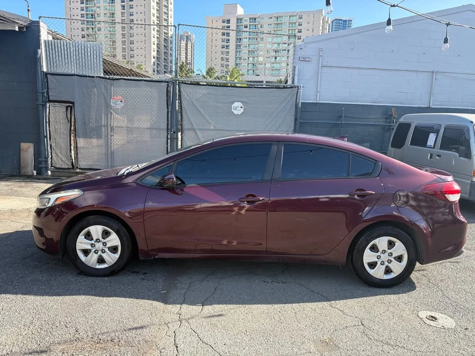 2017 Kia Forte - Image 2 of 13