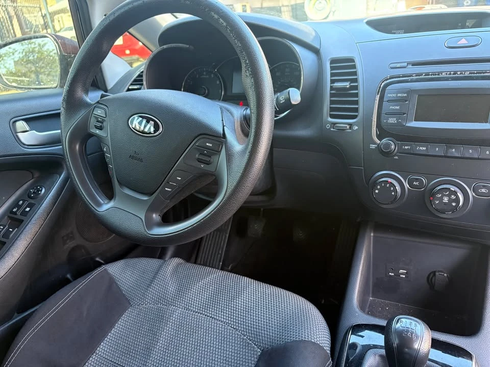 2017 Kia Forte - Image 13 of 13