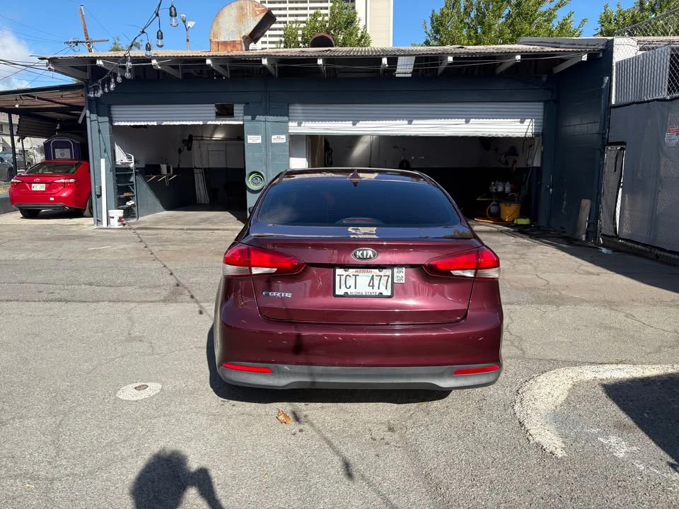 2017 Kia Forte - Image 4 of 13