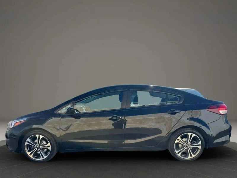 2017 Kia Forte - Image 8 of 12