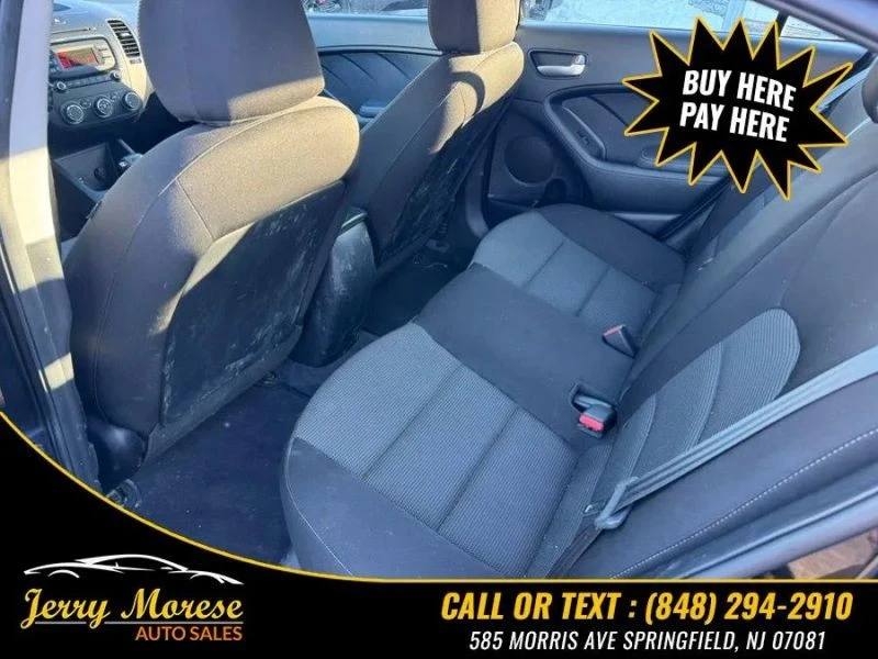 2017 Kia Forte - Image 12 of 12